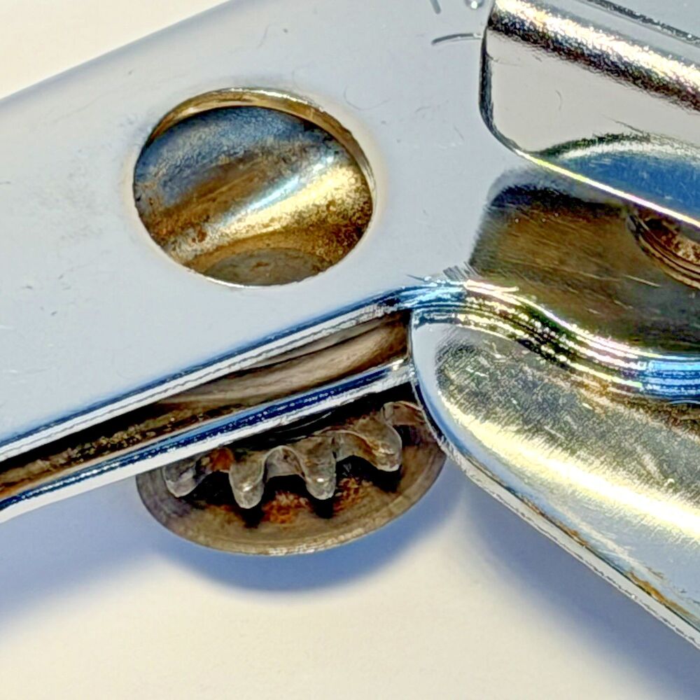 Swing-A-Way Manual Can Opener Vintage 80’s Hard To Find Wood Handles Heavy Duty - Picture 9 of 12